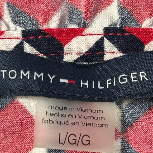 Tommy Hilfiger women’s size large, sleeveless,‎ geometric, print, blouse - Picture 10 of 12